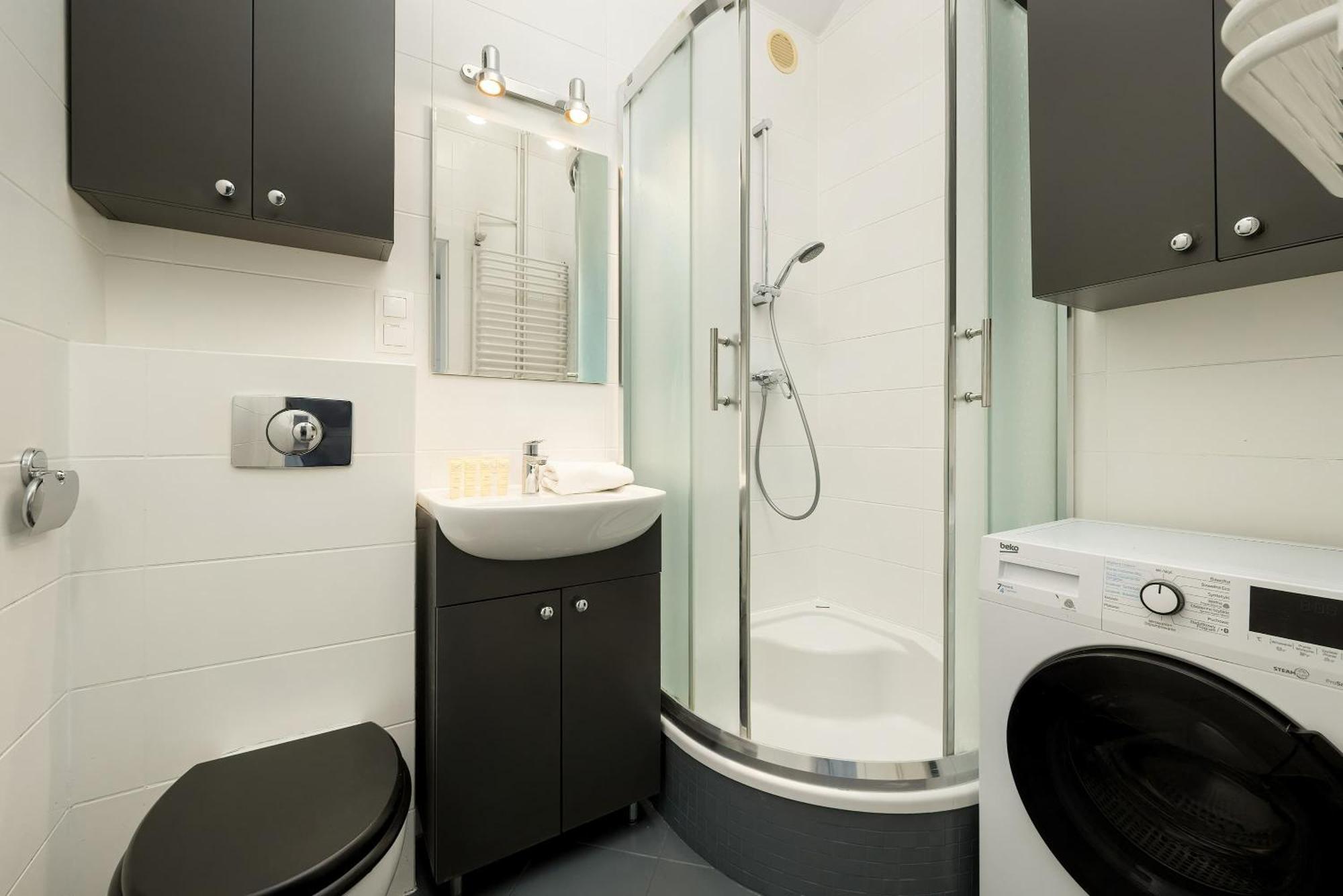 Pawlowa Stylish Apartment With Balcony & Home Office Wroclaw By Noclegi Renters エクステリア 写真