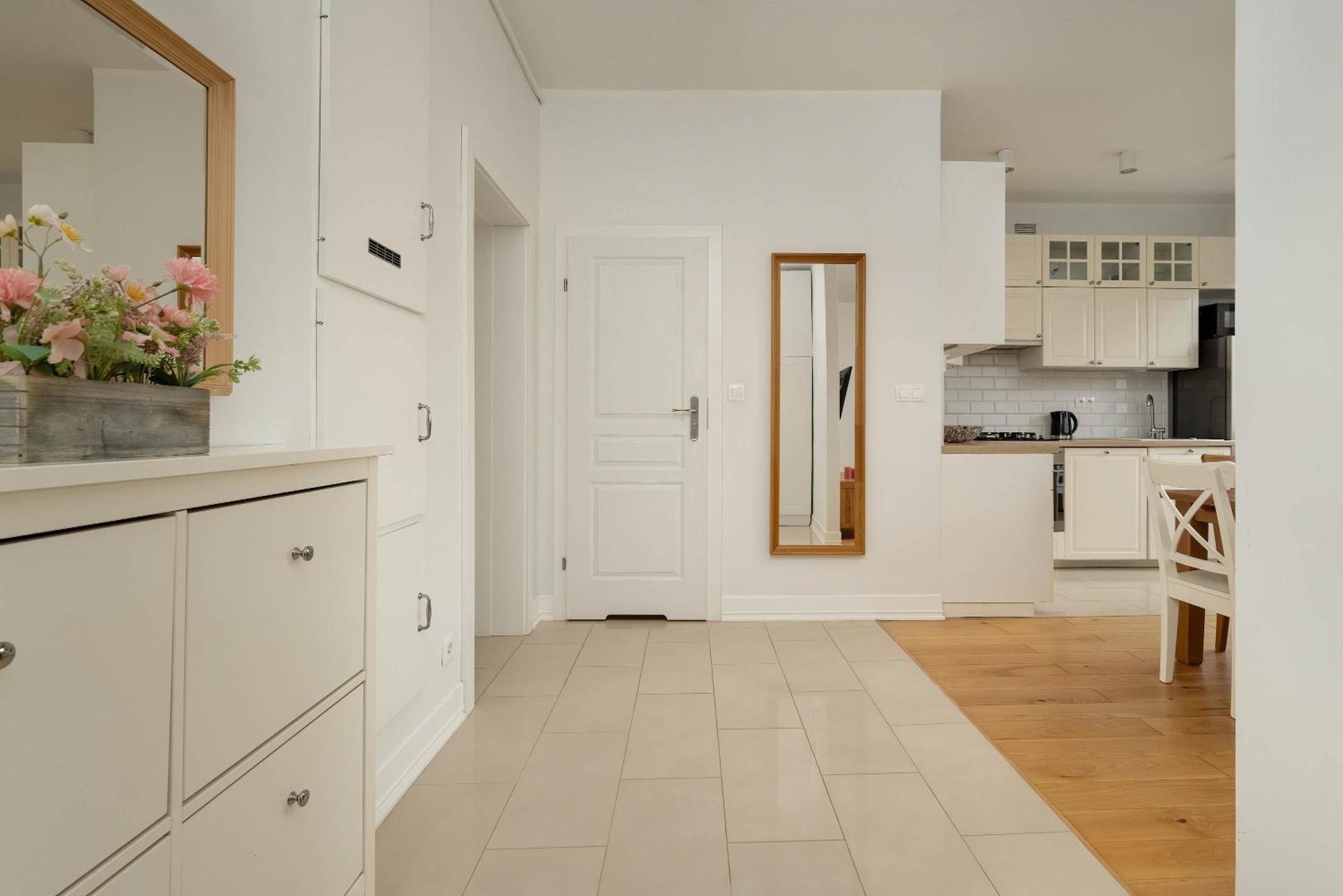 Pawlowa Stylish Apartment With Balcony & Home Office Wroclaw By Noclegi Renters エクステリア 写真