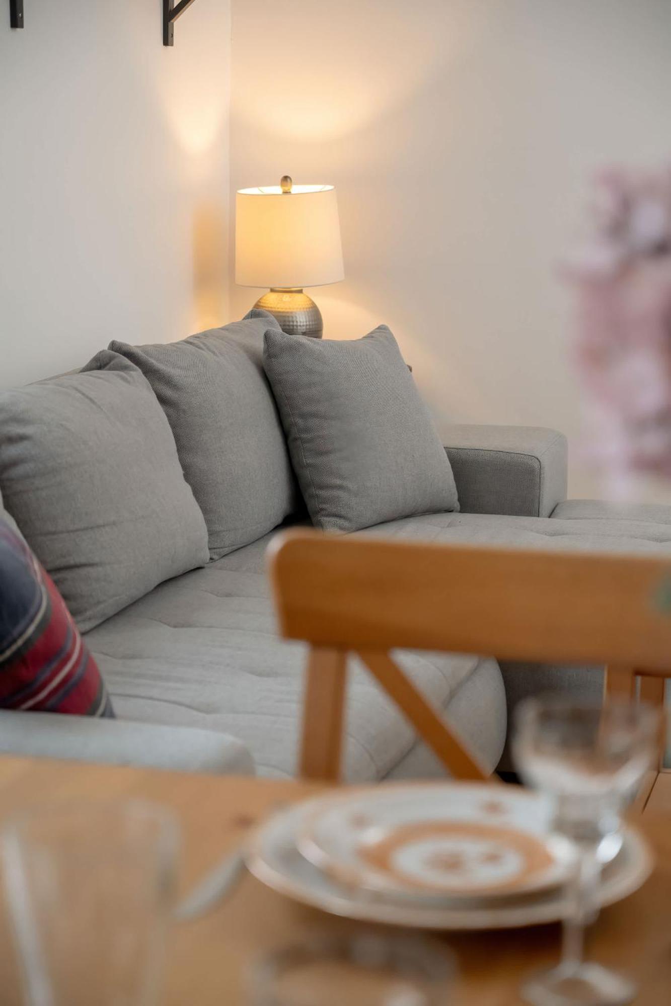 Pawlowa Stylish Apartment With Balcony & Home Office Wroclaw By Noclegi Renters エクステリア 写真